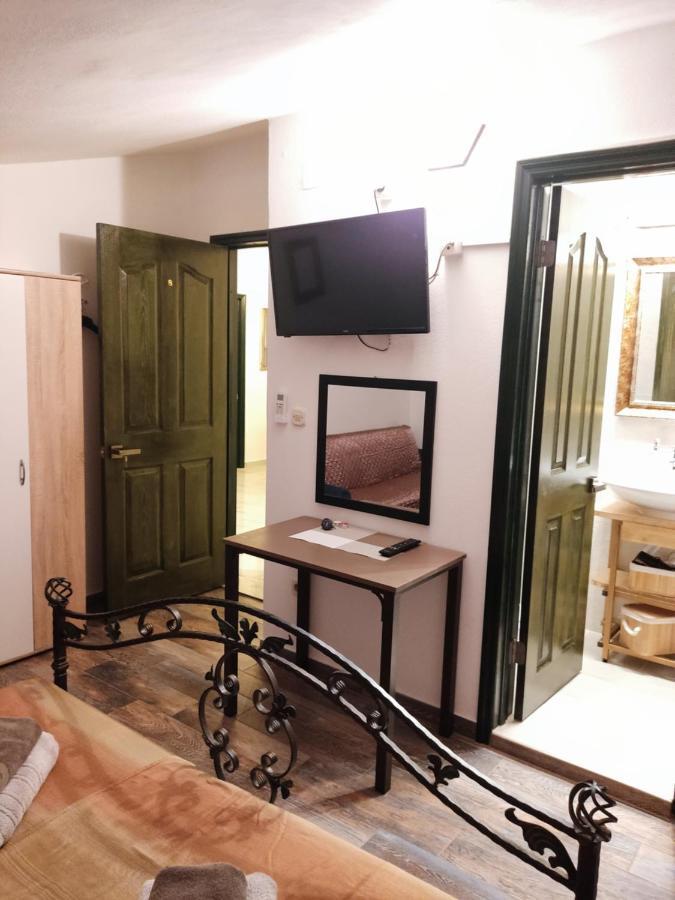 Slim Apartman I Sobe เมดูลิน ภายนอก รูปภาพ