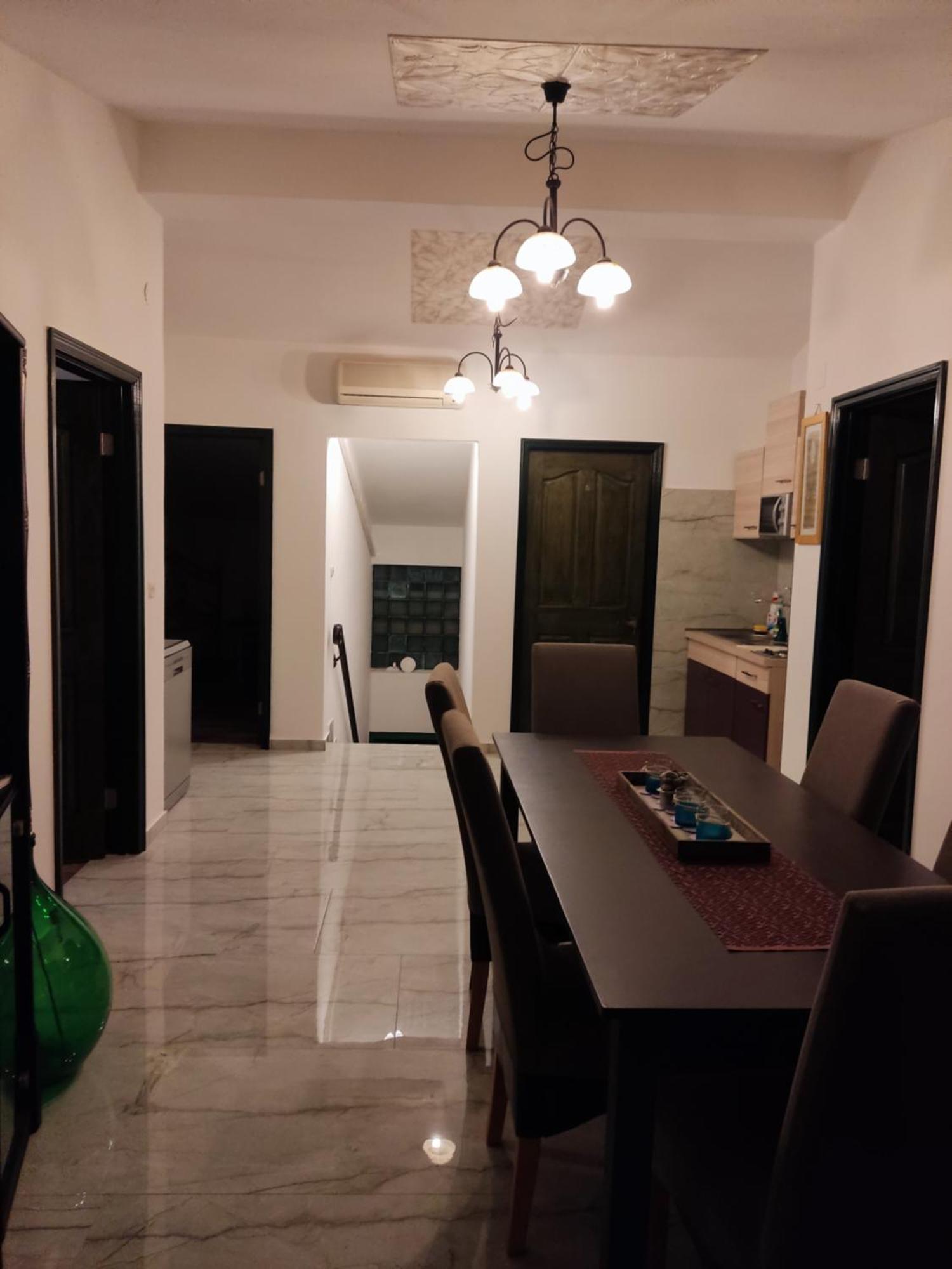 Slim Apartman I Sobe เมดูลิน ภายนอก รูปภาพ