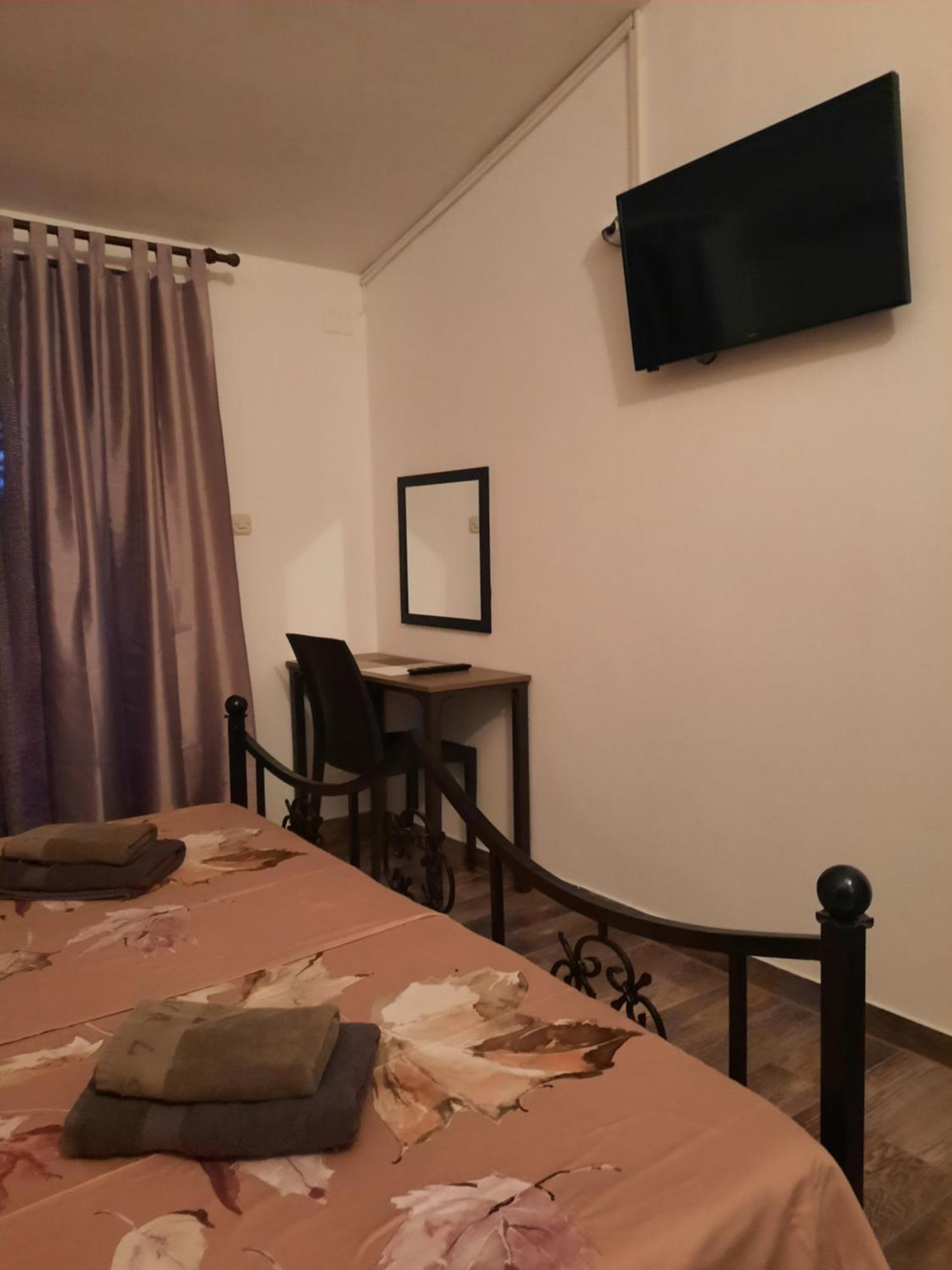 Slim Apartman I Sobe เมดูลิน ภายนอก รูปภาพ