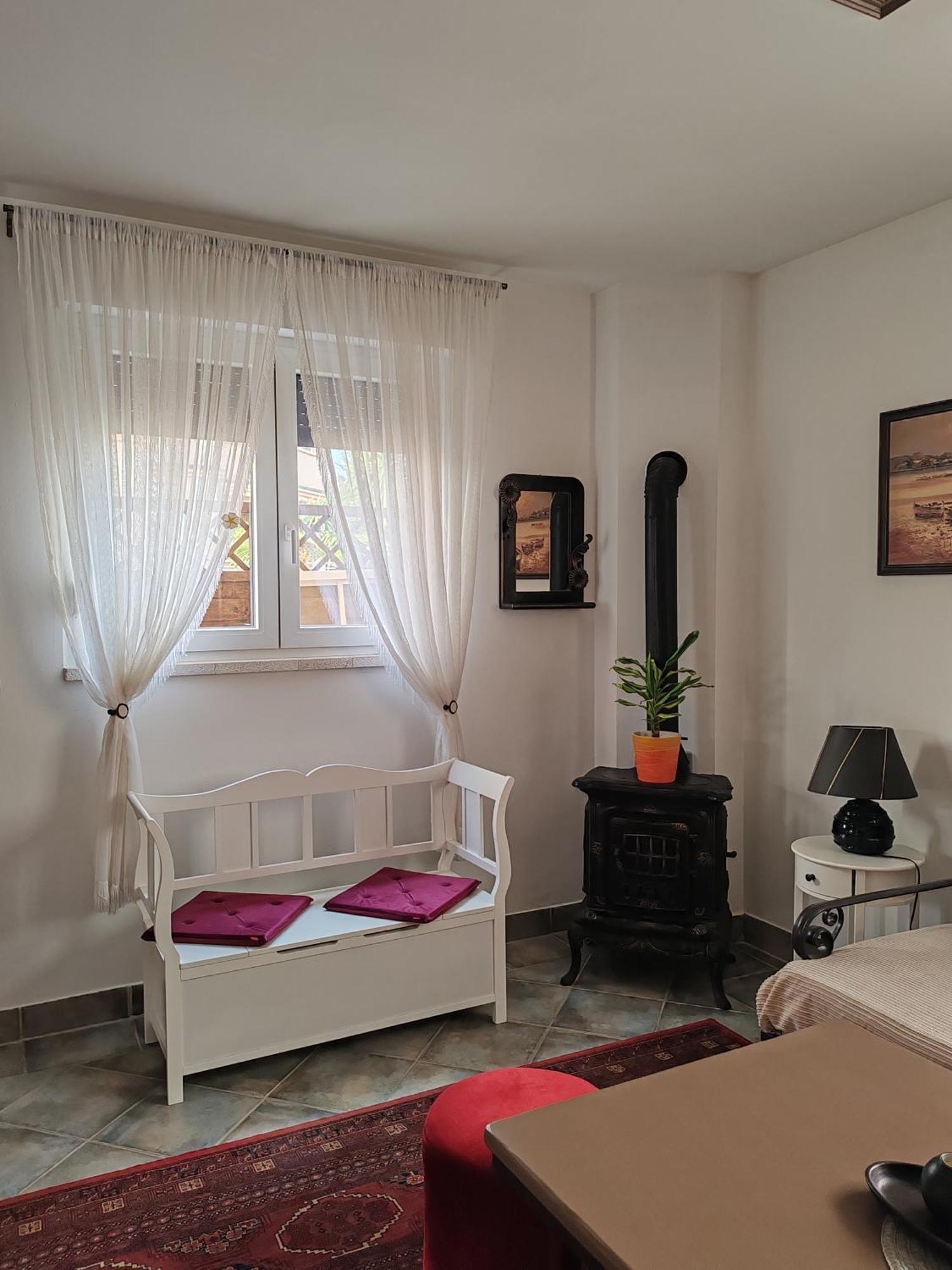 Slim Apartman I Sobe เมดูลิน ภายนอก รูปภาพ